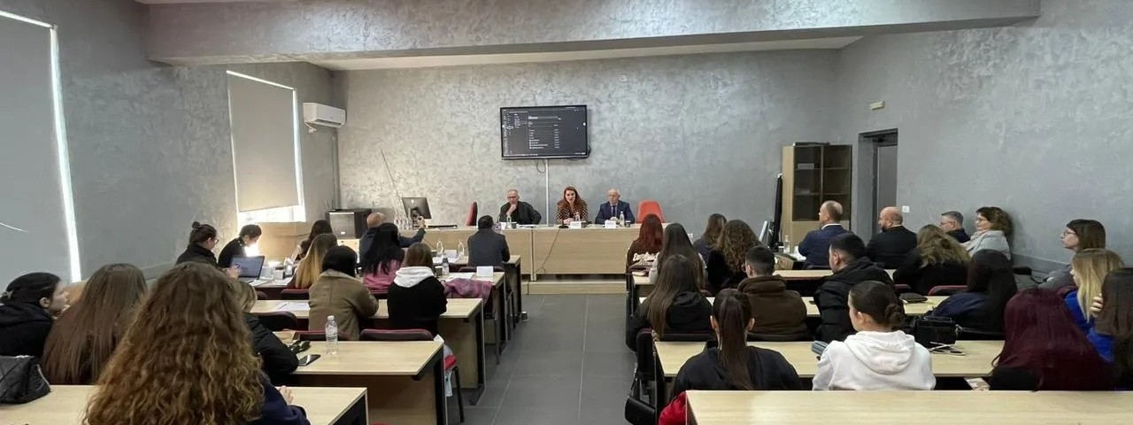 DGK organizoi konferencën shkencore me titull “Kanalet televizive shqiptare në rrjetet sociale”